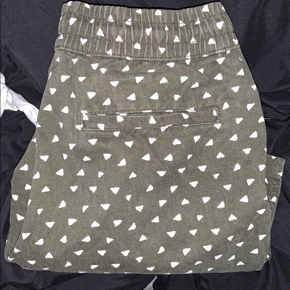 Shorts - Picture 3 of 3